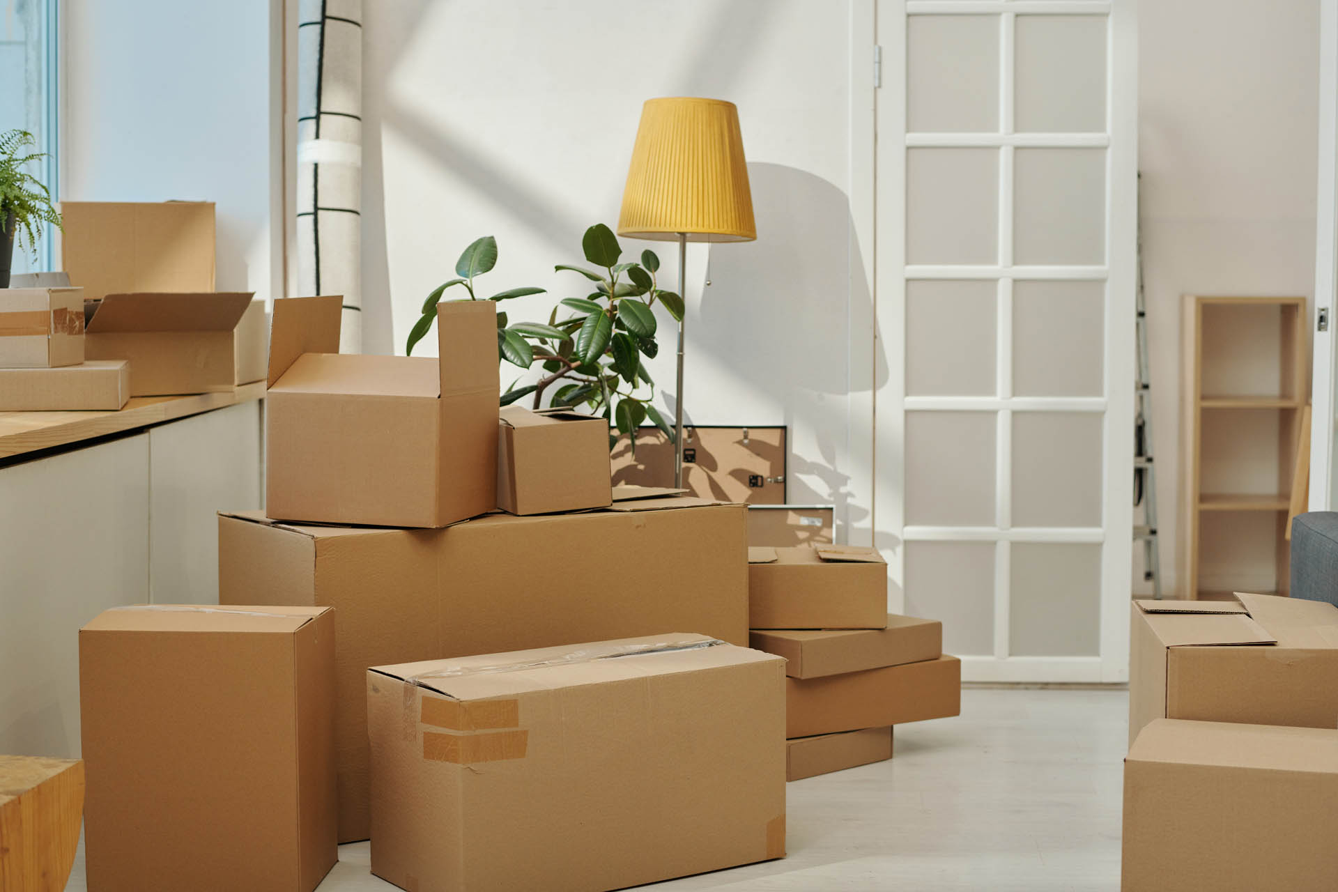 Self Moving: A DIY Approach to moving home
